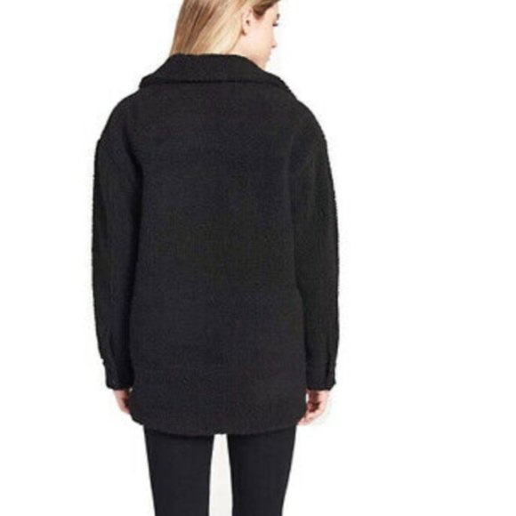 NWOT Levi's Women's Black Oversized Sherpa Trucker Teddy Jacket Size Small - Picture 2 of 6
